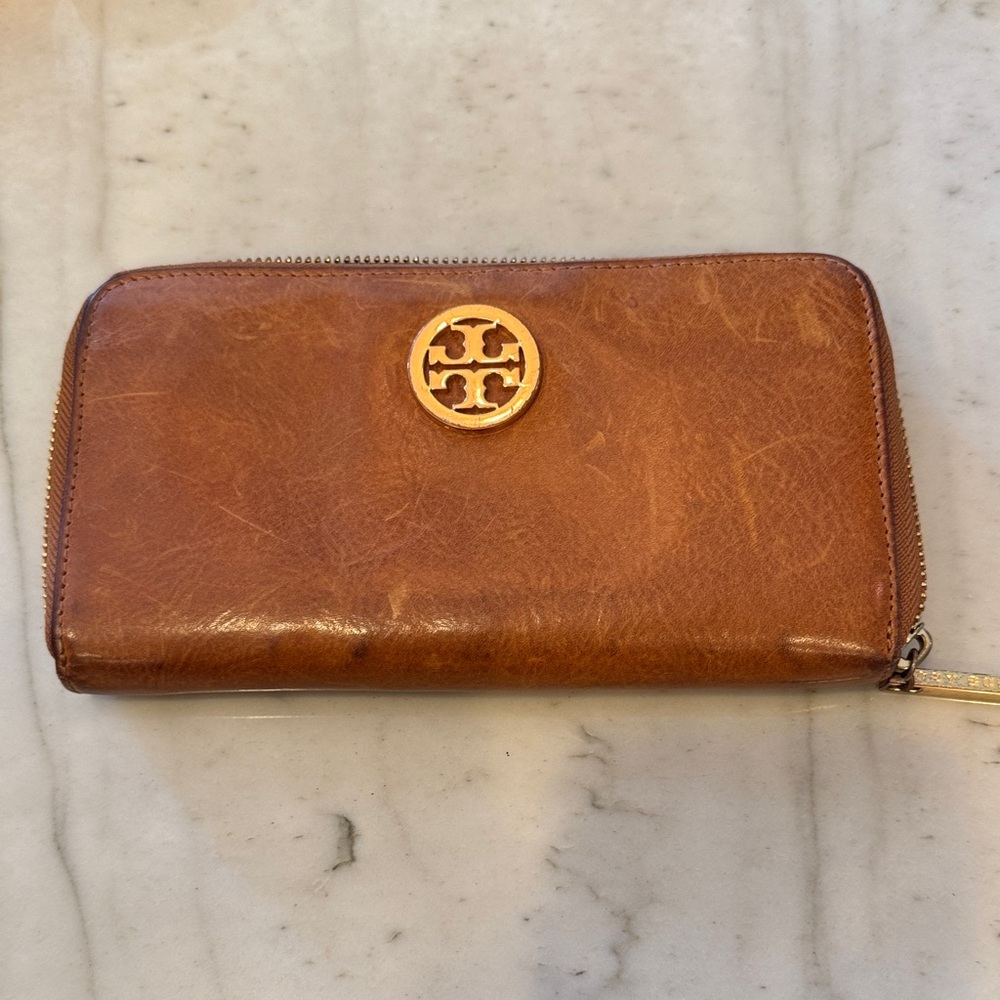 Tory Burch Tan Leather Zip Wallet